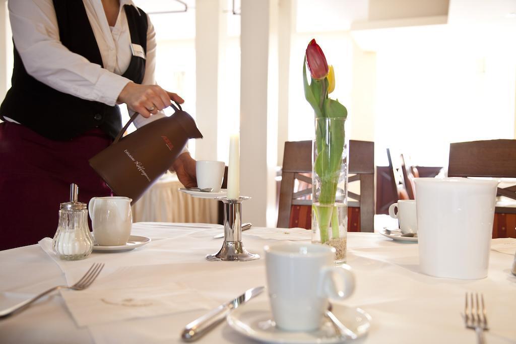 Cover Image for Hotel Stüve