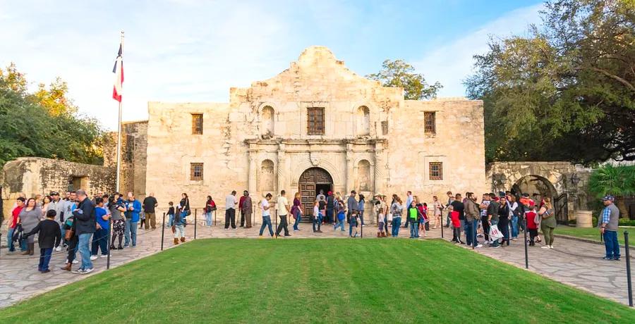 Things to Do Between Dining in Texas