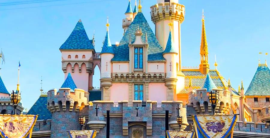 The Ultimate 48-Hour Foodie Guide at Disneyland Resort