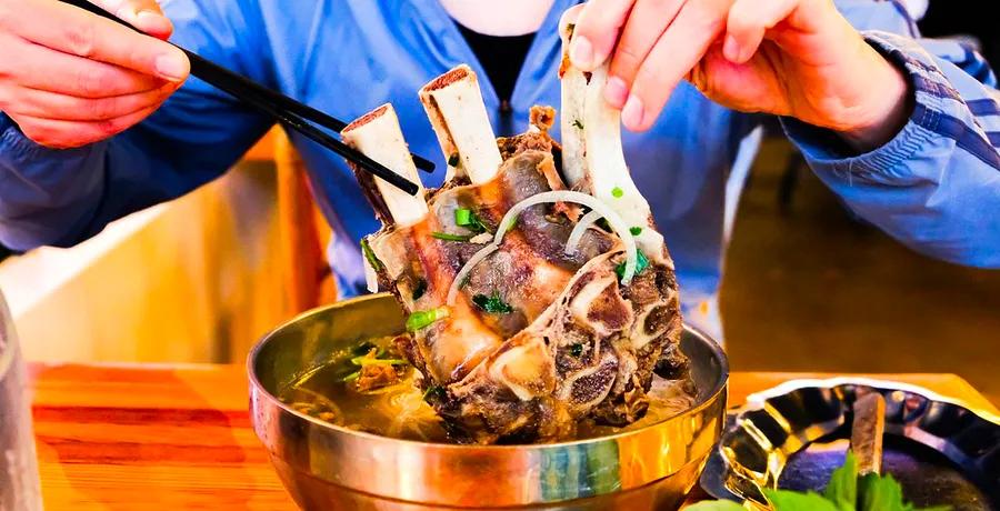 A Retrospective on Grunge Cuisine