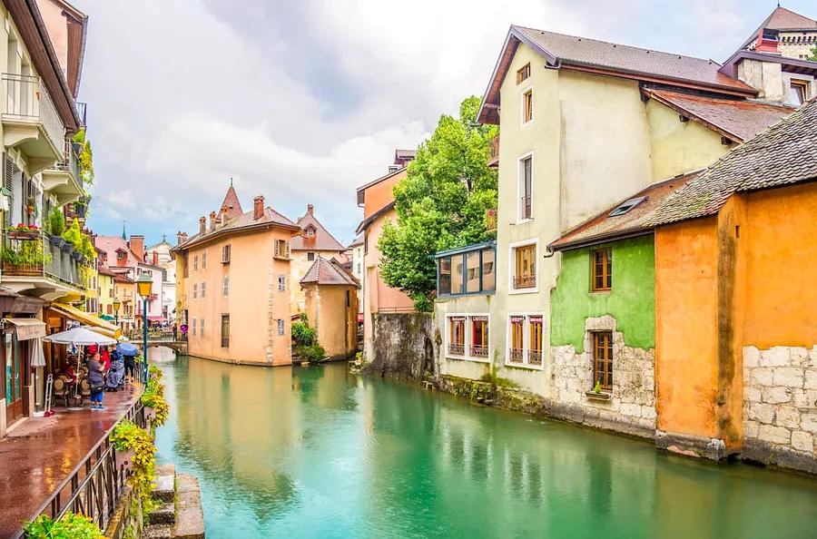 How to enjoy the perfect weekend in Annecy, France