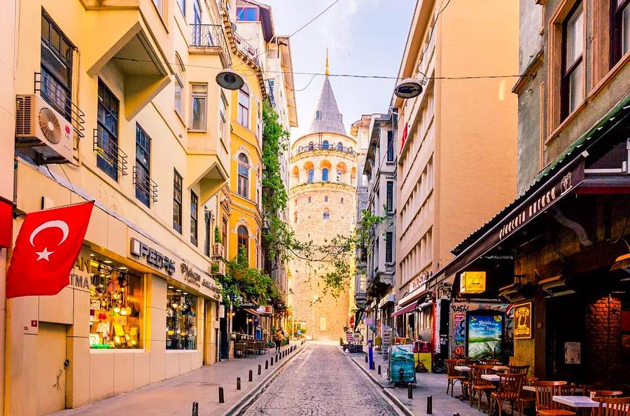 What’s the optimal time to visit Istanbul?