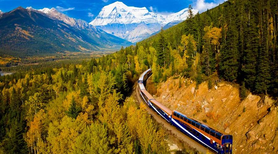 Everything you need to know about train travel in Canada