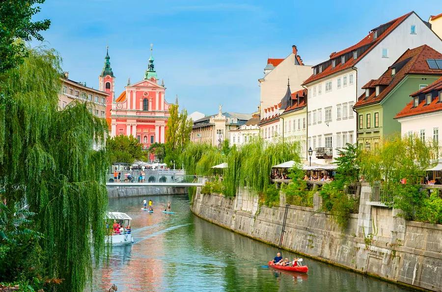 The 8 Top Destinations to Explore in Slovenia