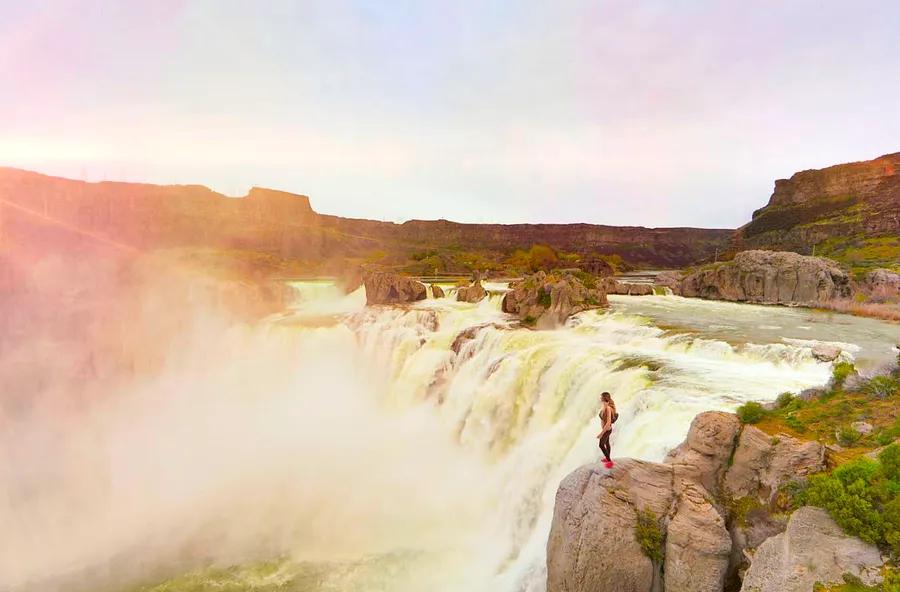 10 of the Most Stunning Waterfalls in the US