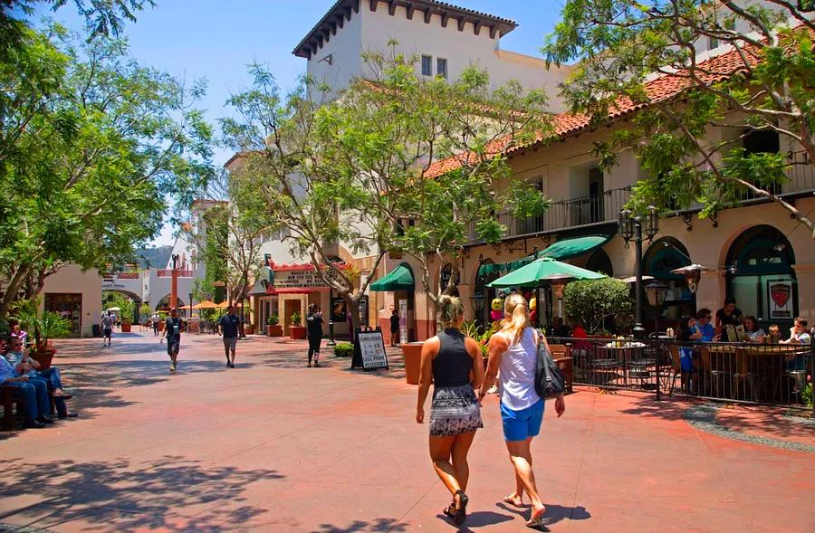 A Newcomer's Guide to Santa Barbara, California