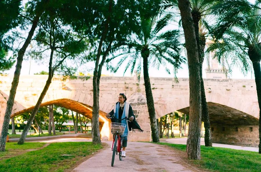 Top 5 Cycling Destinations in Valencia