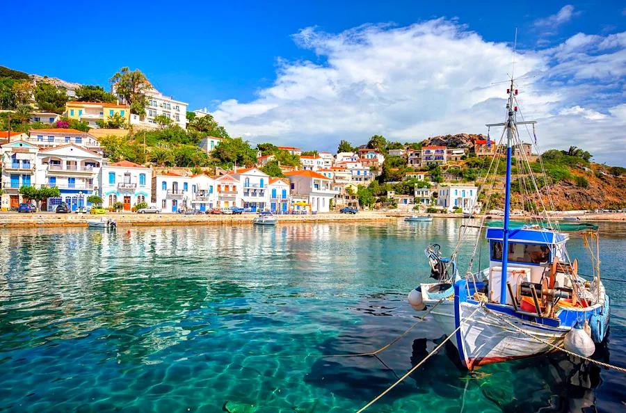 How to reach Greece using points and miles in 2024
