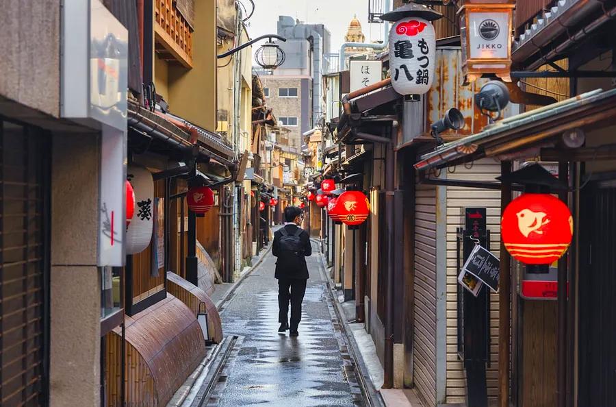 Kyoto's most vibrant neighborhoods for history, culture, and exceptional cuisine