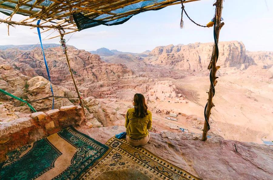 Your comprehensive guide to traveling around Jordan