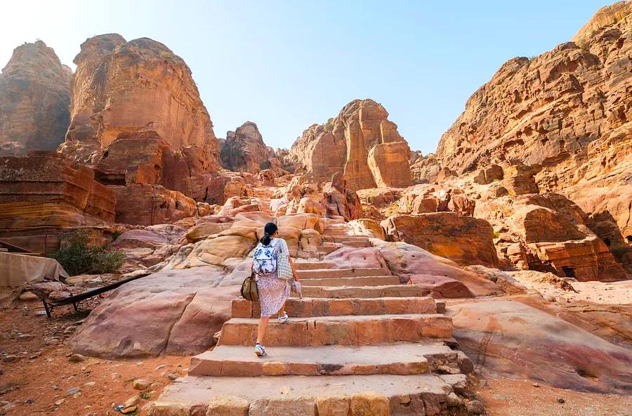 10 Essential Tips for Visiting Jordan