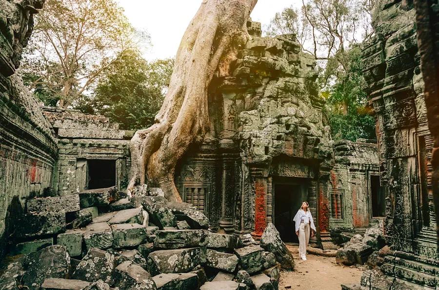 Top 10 Must-See Destinations in Stunning Cambodia