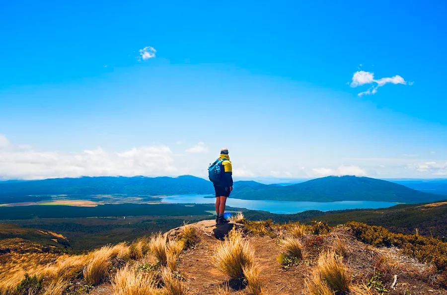 9 Trails to Experience New Zealand’s Breathtaking Scenery Up Close