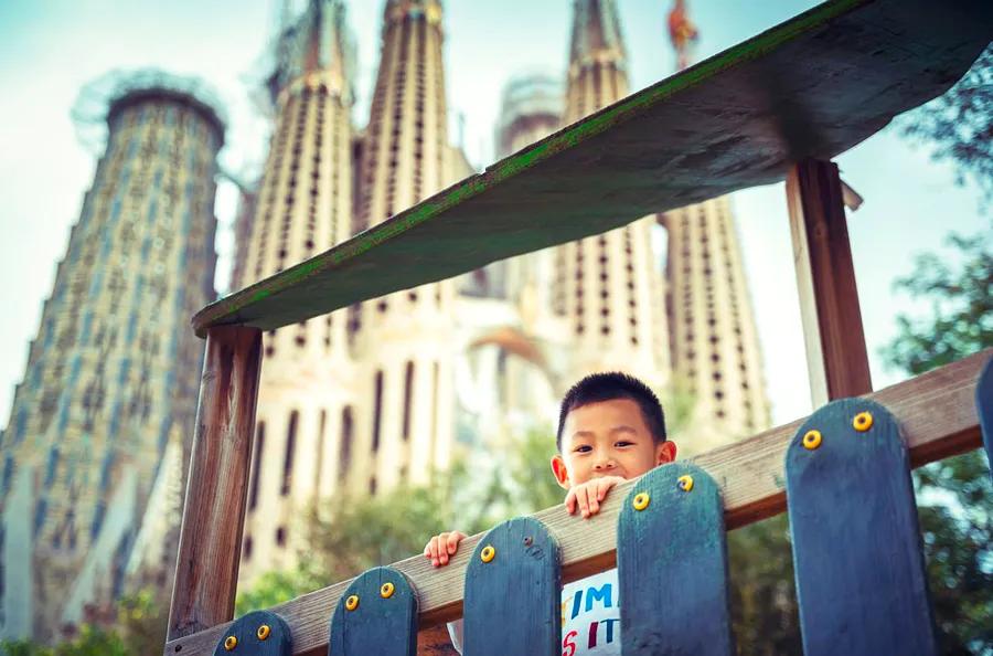 Traveling in Spain with Kids: Top Beaches, Attractions, and Family-Friendly Cities