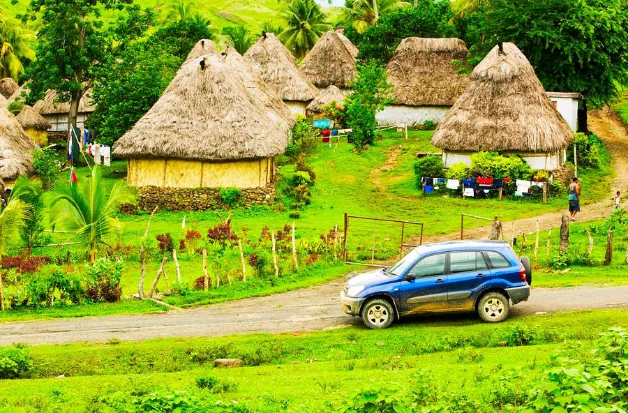 Discover Fiji by car: 5 top driving routes