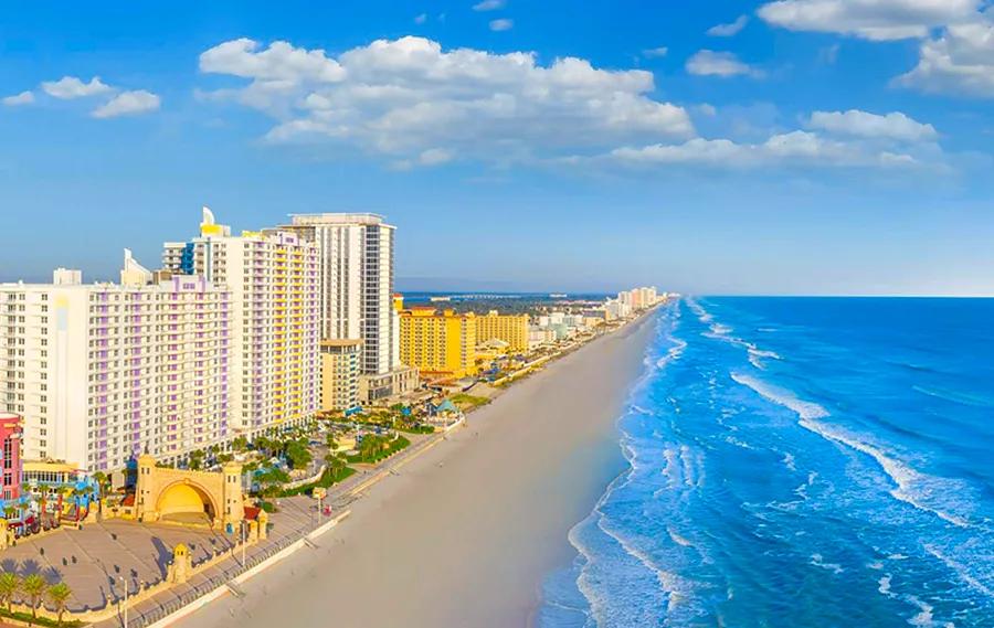 5 reasons to visit Daytona Beach for your vacation