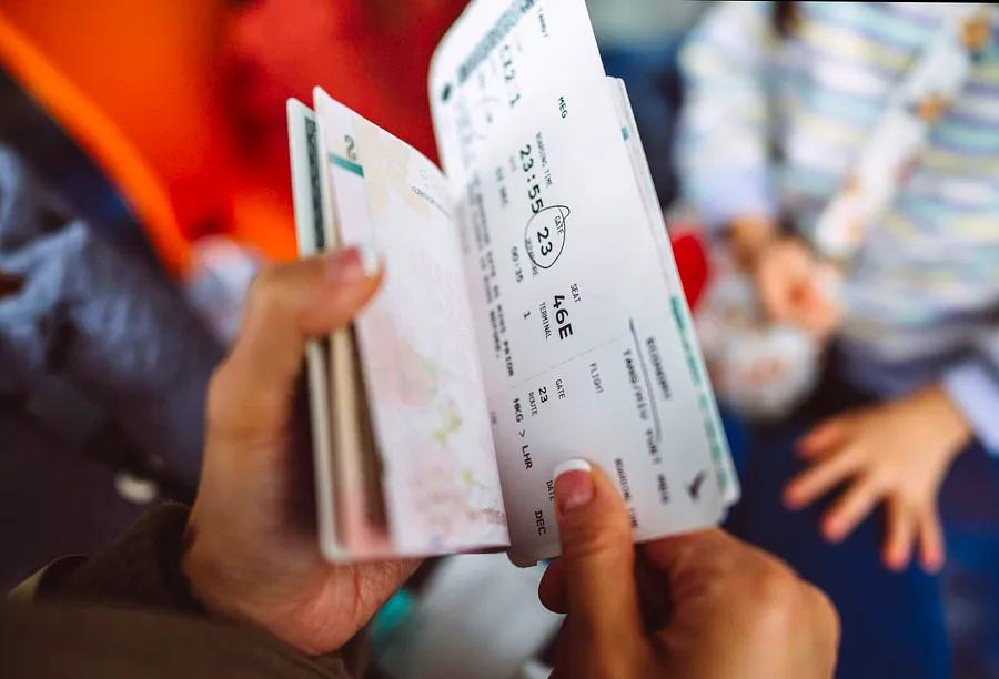 ‘Navigating airport security: a guide for gender nonconforming travelers
