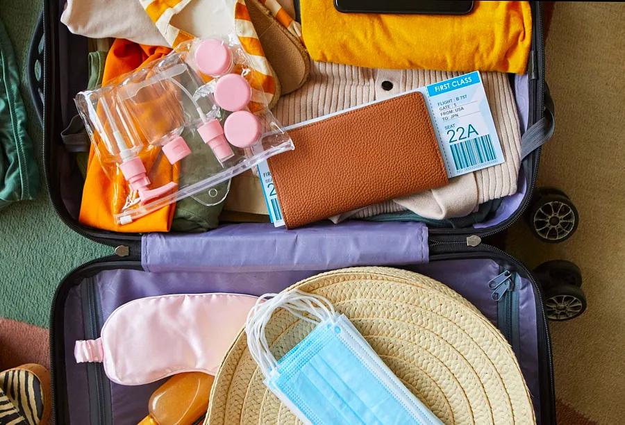 Essential items to pack for ultimate comfort on long flights