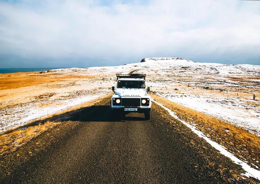 All-wheel drive rental cars - Essentials for challenging terrain and climate