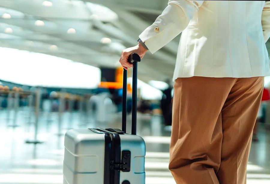 Emirates Carry-On Size Limitations Guide