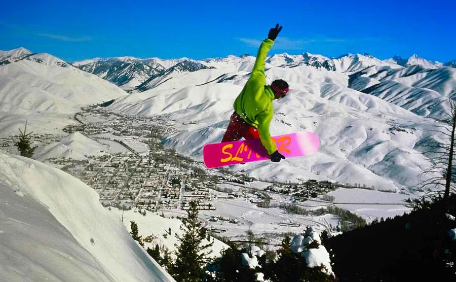 Top 15 Ski Resorts Across the U.S.