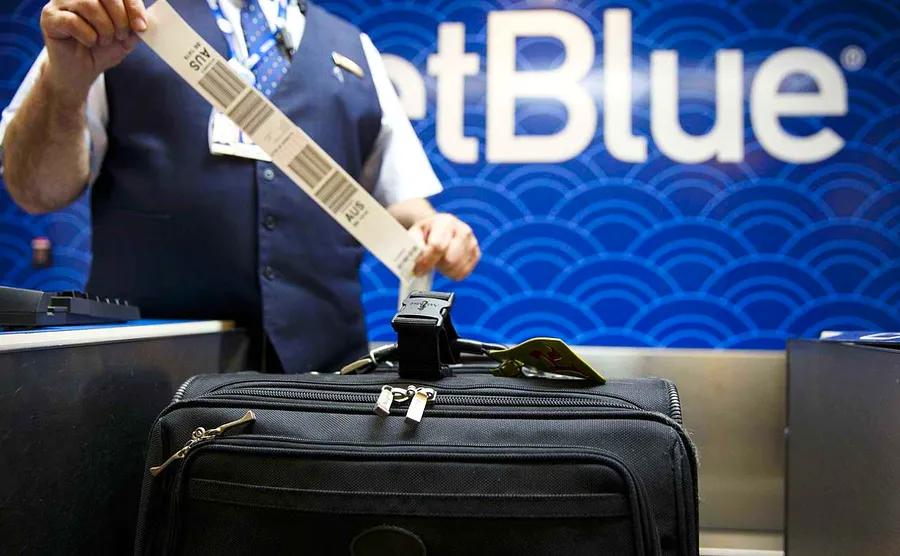 Everything You Should Know About JetBlue Baggage Charges