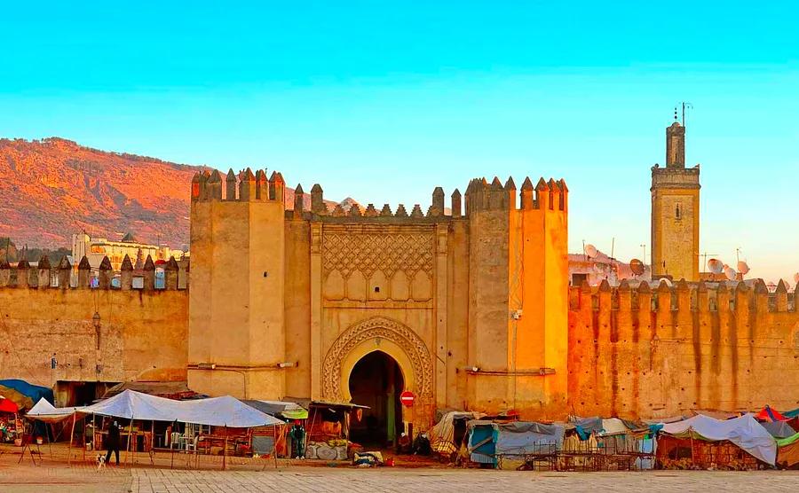 Top Destinations for Crafts, Culture, Shopping, and Scenic Views in the Medina of Fez