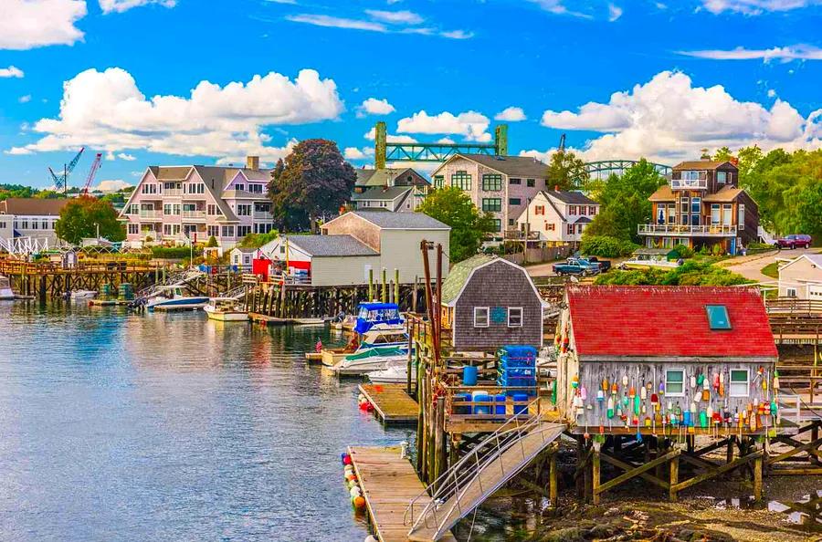 Top 9 Retirement Spots on the East Coast