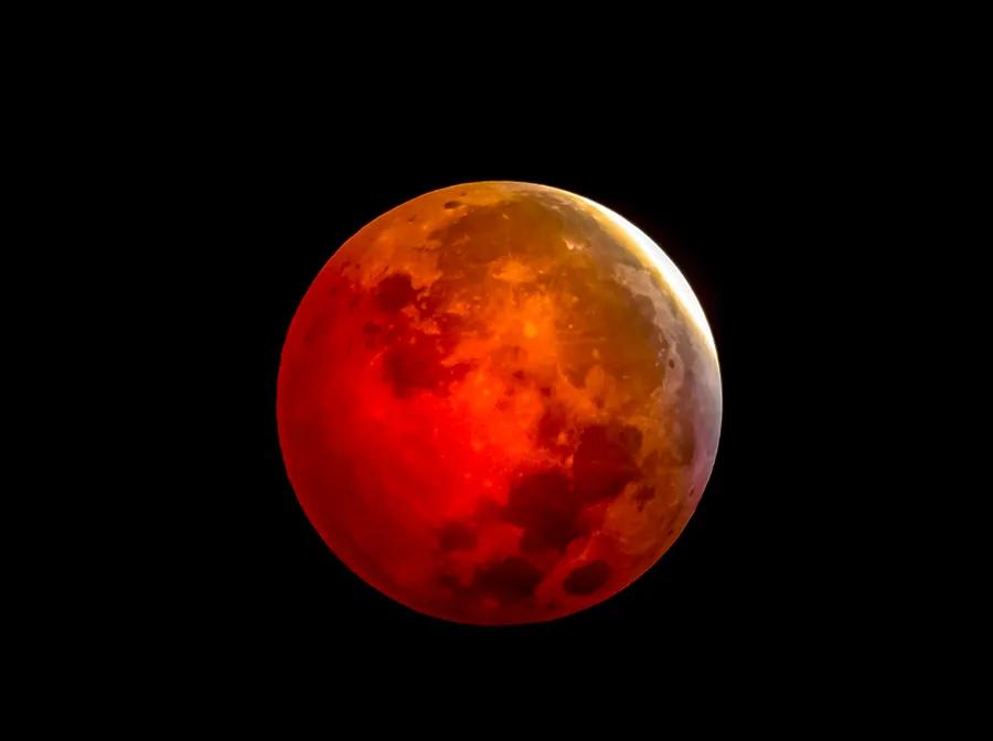 Wednesday marks your only opportunity this year to witness a super blood moon