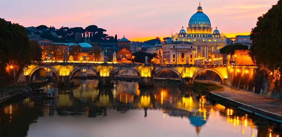 How to Experience the Vatican Without the Crowds