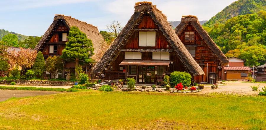 7 Enchanting Small Towns in Japan You Need to Explore