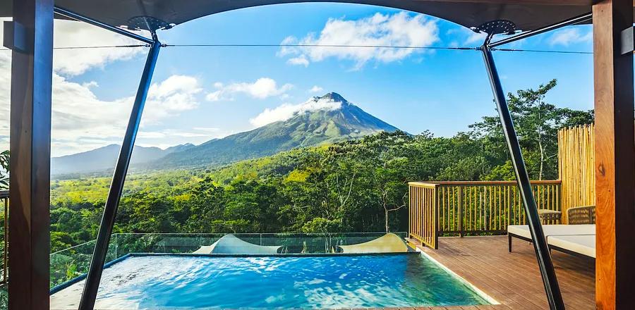 Top 10 Resorts to Experience in Costa Rica