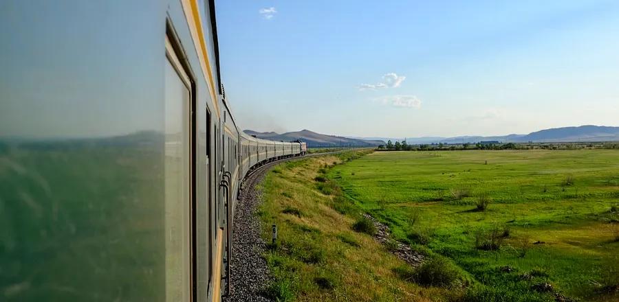 These Exciting New Tours Feature Incredible Train Journeys Across Paris, Istanbul, China, and Mongolia