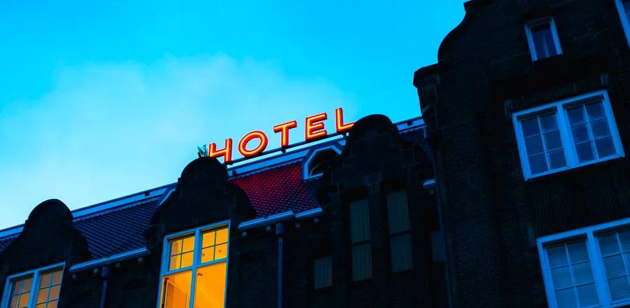 Amsterdam Introduces New Hotel Regulations to Tackle Overtourism