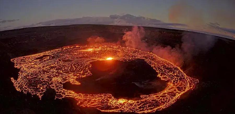 Kīlauea Volcano in Hawai‘i Erupts Once More