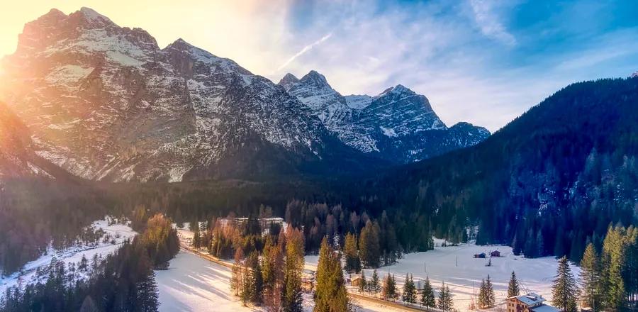 Italy’s New Overnight Trains Connect Rome to Enchanting Mountain and Coastal Destinations