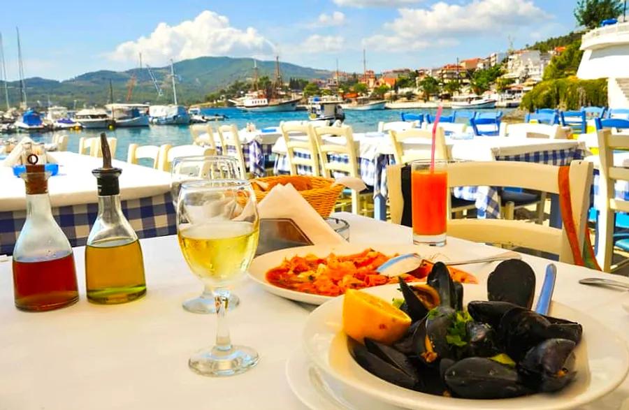 7 Culinary &amp; Wine Experiences to Savor on Your Greek Isles Cruise