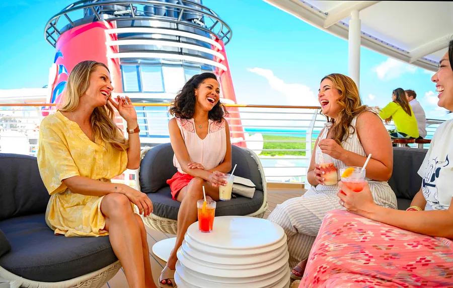 9 tips for enjoying an adult getaway on a cruise ship filled with kids