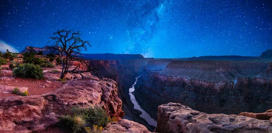 9 Amazing U.S. National Parks for Stargazing