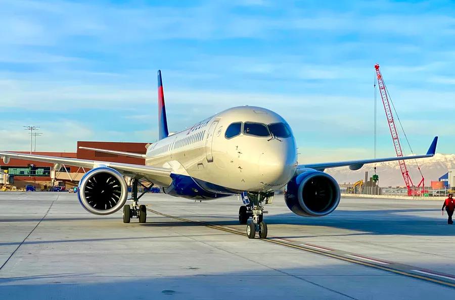 Delta launches new routes from Boston to NYC shortly after JetBlue's withdrawal.