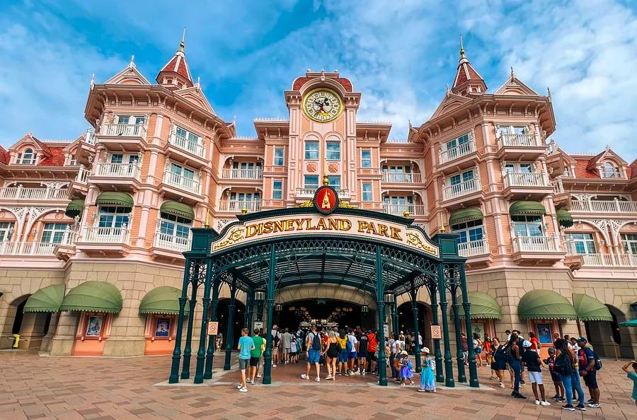 Tips for first-time visitors to Disneyland Paris