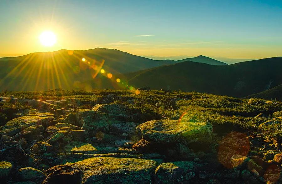 Long Weekend Escapes: Discover Why This New Hampshire Ski Town Is an Ideal Summer Retreat