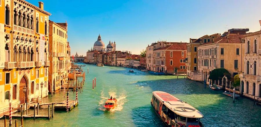 Ways to Explore Beyond the Tourist Trails in Venice