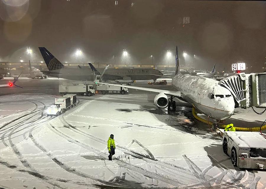 Thousands of flights grounded as nor'easter impacts millions