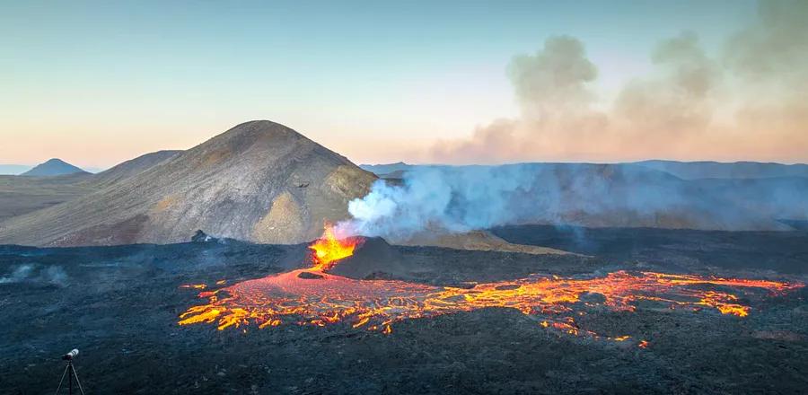 Volcano Erupts on Iceland’s Reykjanes Peninsula