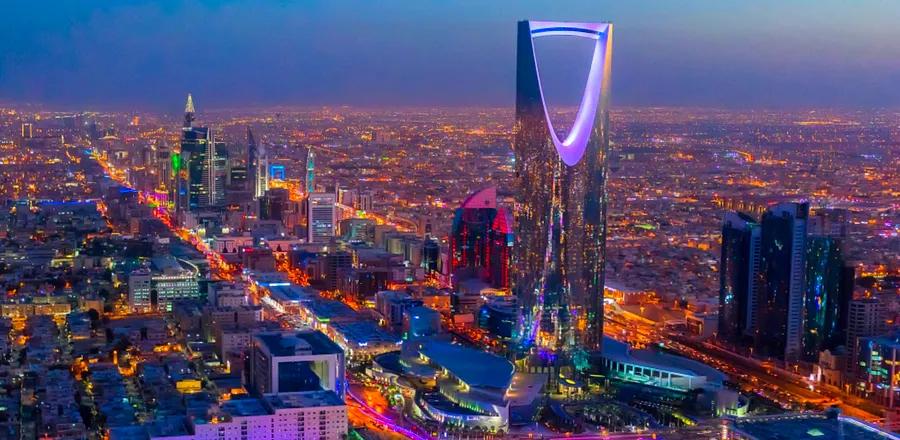 A new visa process significantly simplifies travel to Saudi Arabia.