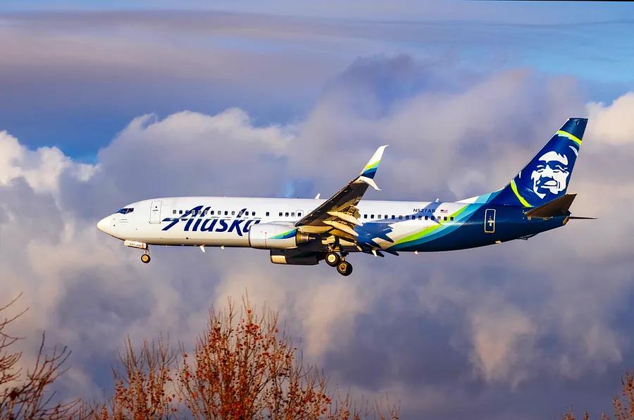 Alaska Airlines has made it even simpler for elite members to maintain their 2022 status