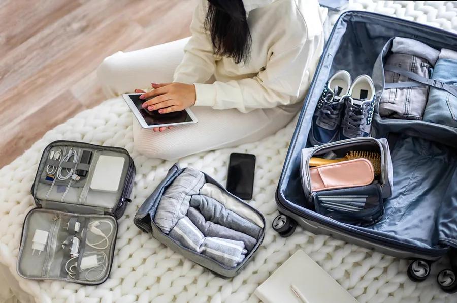 The advantages of using packing cubes to enhance your travel experience