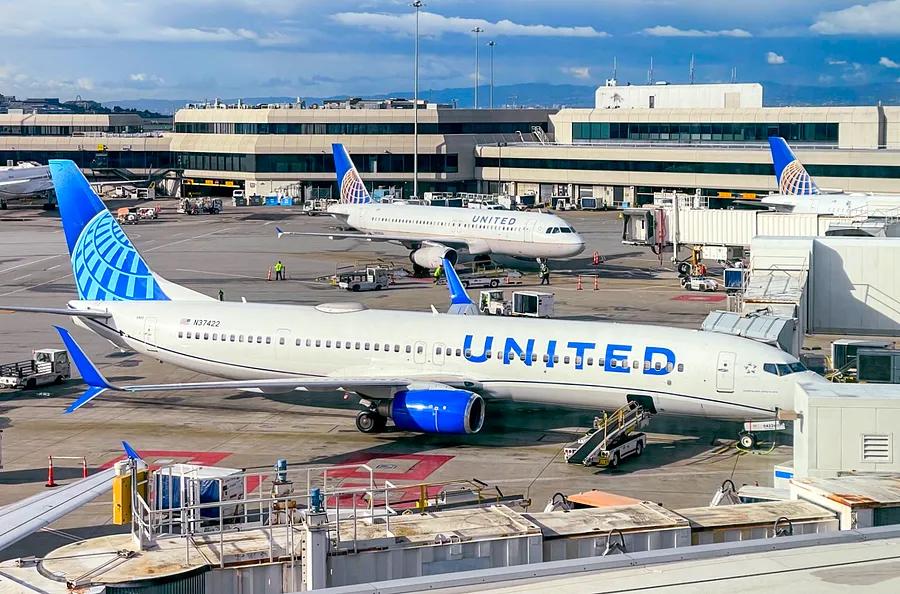 United Airlines Global Services Status: What It Is and How to Attain It