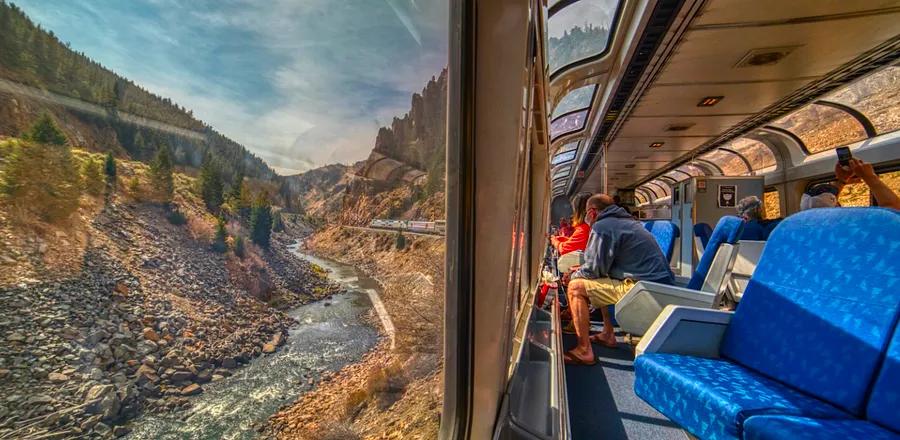 Hop on This Last-Minute Amtrak Sale for a Valentine’s Day Surprise